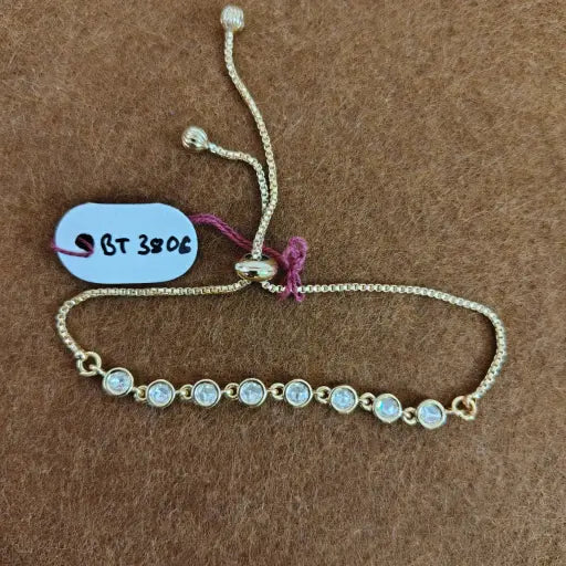 Sleek linear kundan bracelet, minimal gold ethnic jewelry for sarees and anarkalis