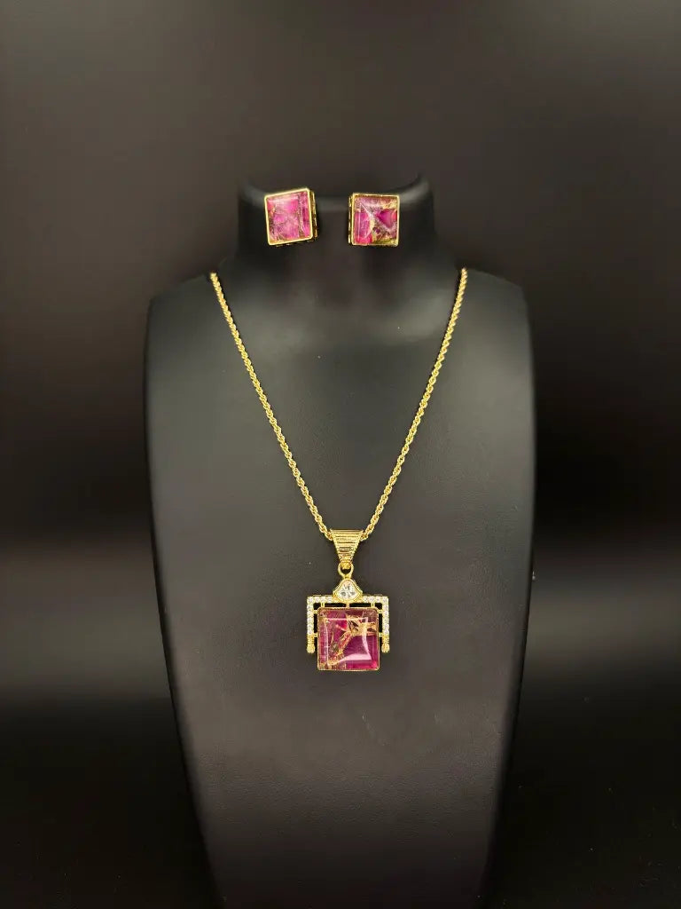 Aivy Luxe Regal Firestone Pendant & Earring Set