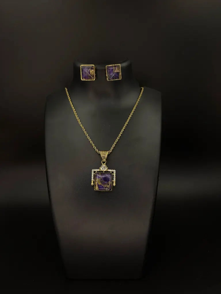 Aivy Luxe Regal Firestone Pendant & Earring Set
