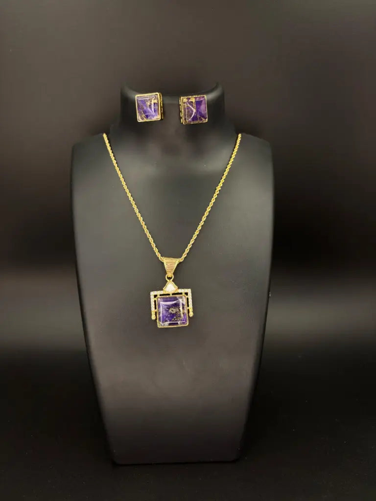 Aivy Luxe Regal Firestone Pendant & Earring Set