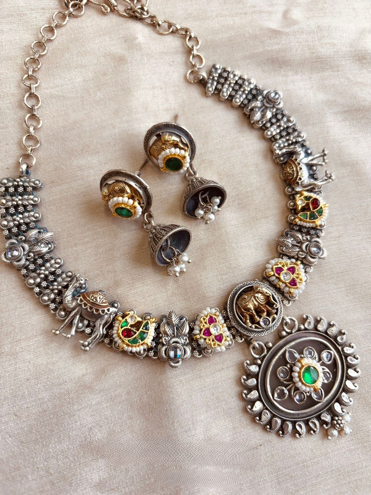 Classic Fusion Necklace Set