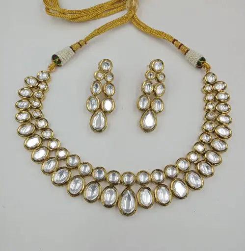 AIVY LUXE handcrafted kundan choker necklace and matching earrings jewelry set with gold detailing