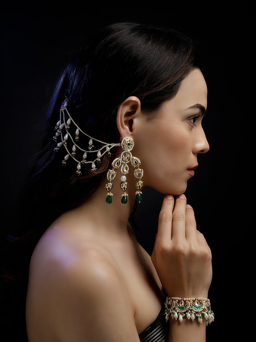 Mehndi Glow Drop Earring