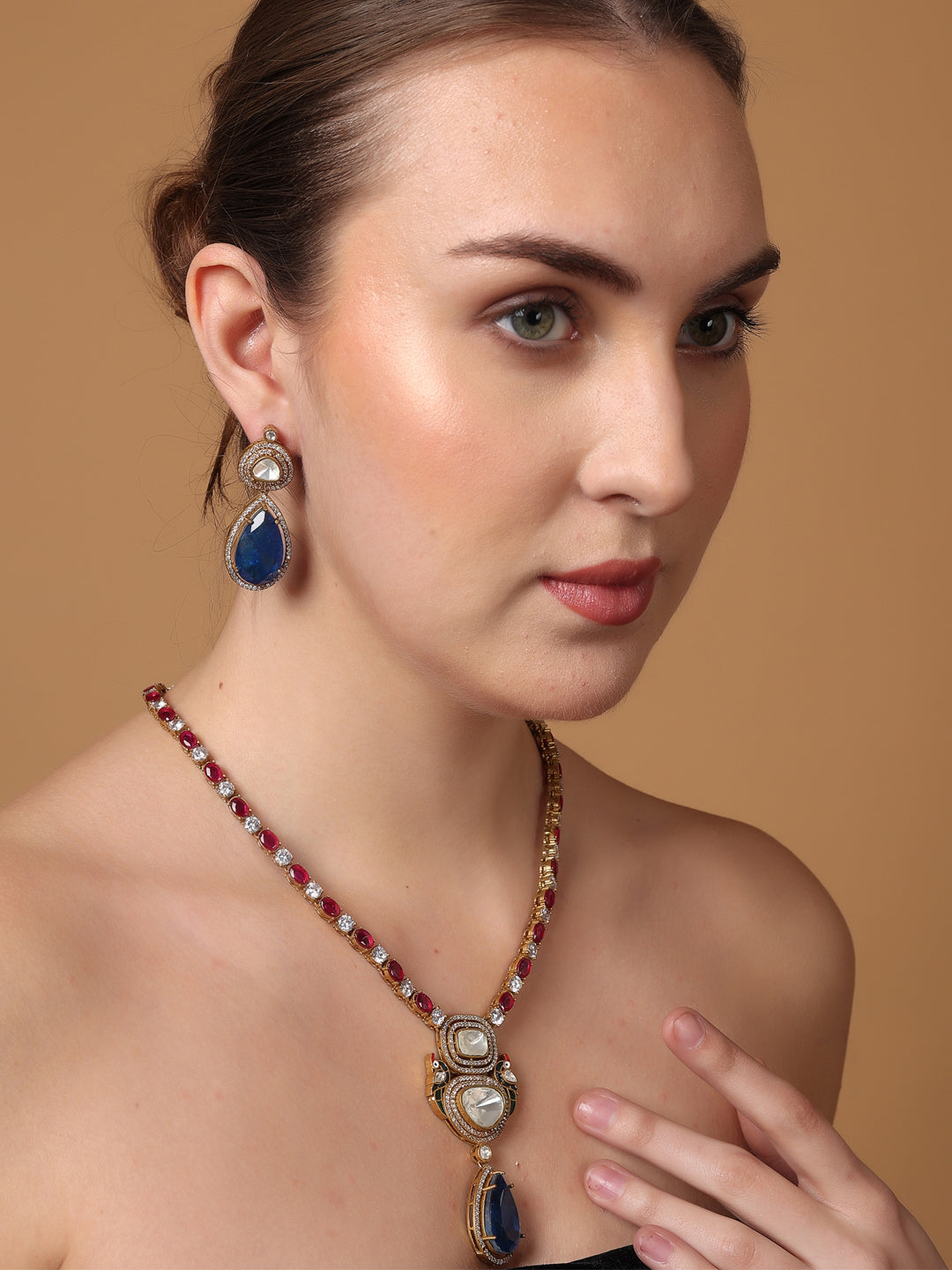 Neelanjan Necklace with Earring
