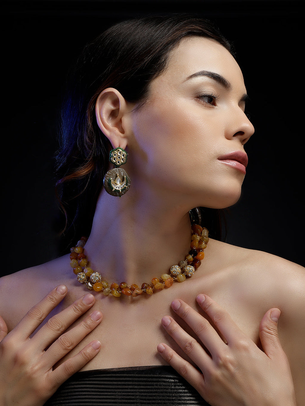 Rang-e-Dhoop layered necklace