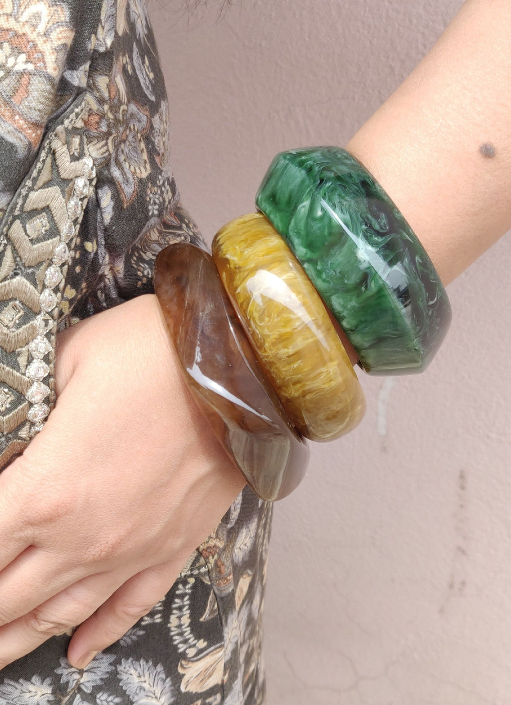 Premium Resin Statement Bangles – Bold & Stylish (Set of 3)