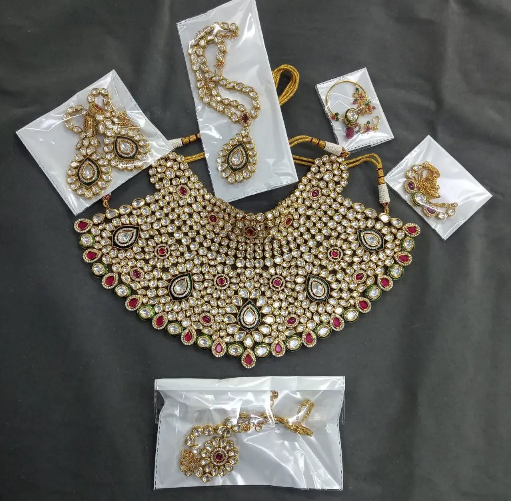 Classic Red & White Kundan Choker with Central Motif
