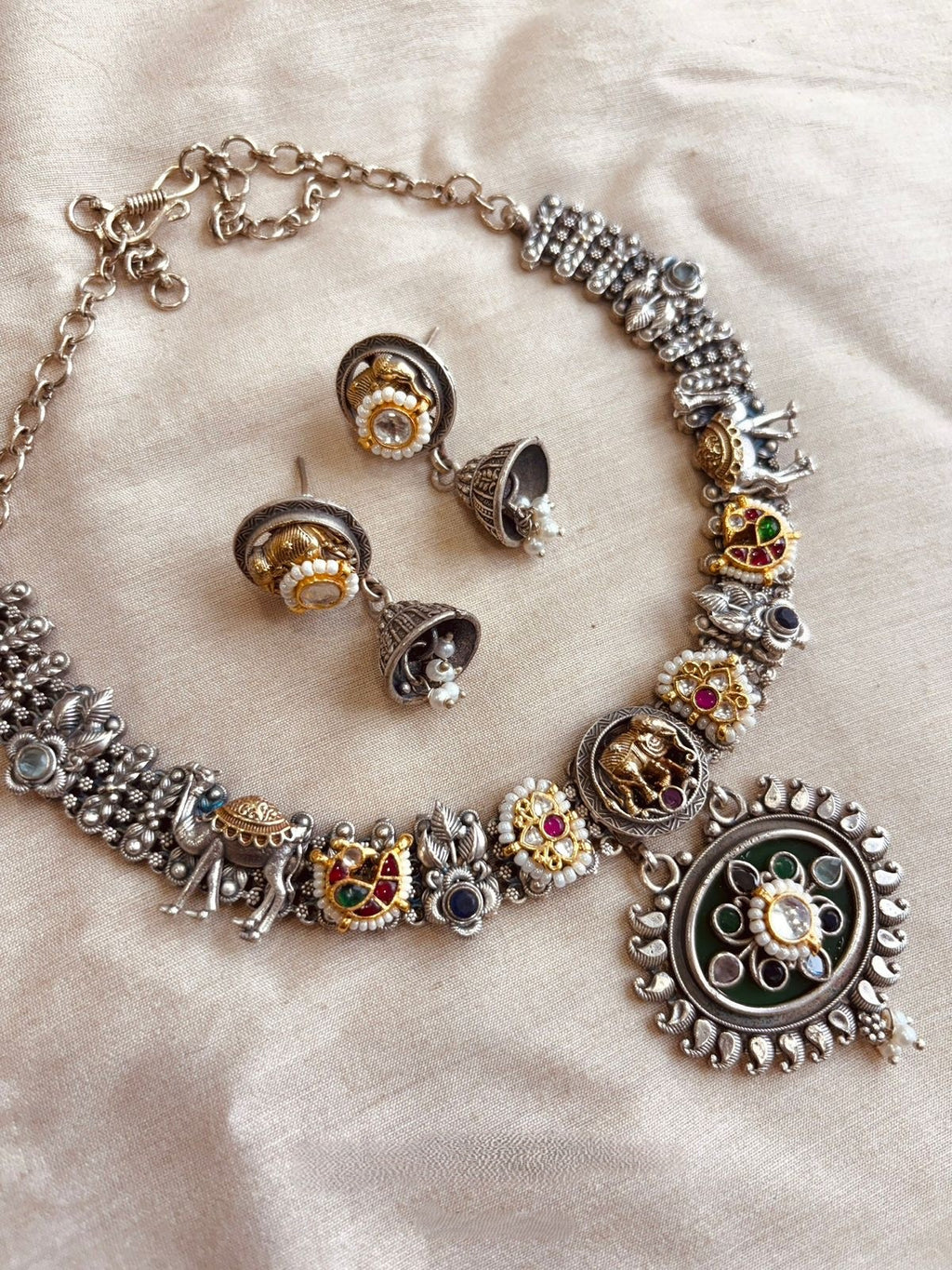 Classic Fusion Necklace Set