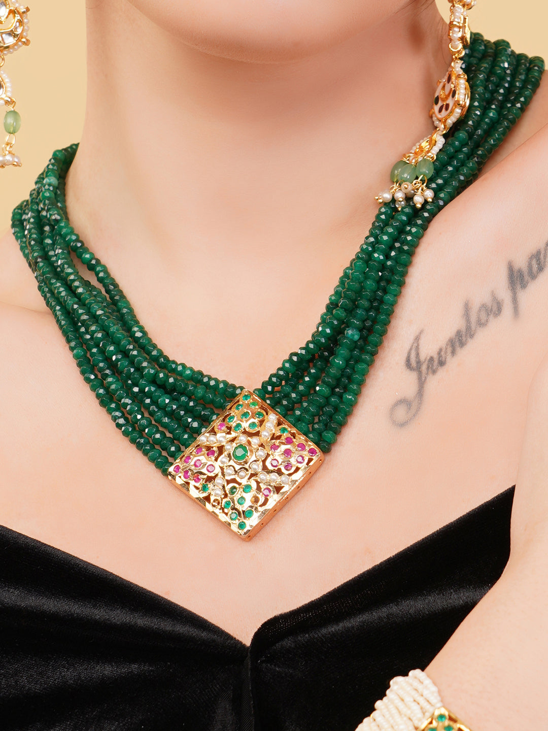 AIVY LUXE elegant green beaded necklace with multi-strand beads and a gold gemstone pendant