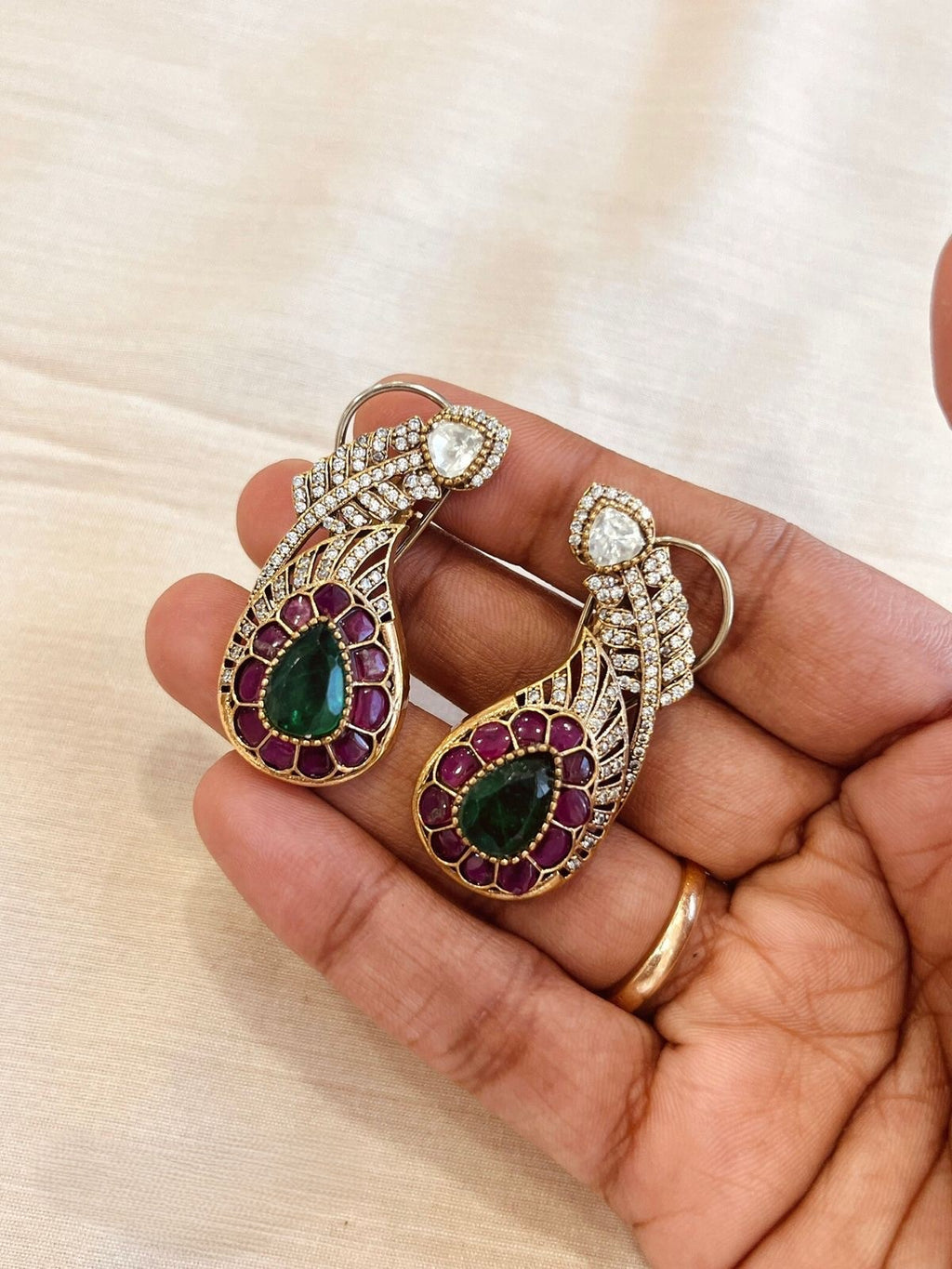 Heavy Look Fusion Necklace Set